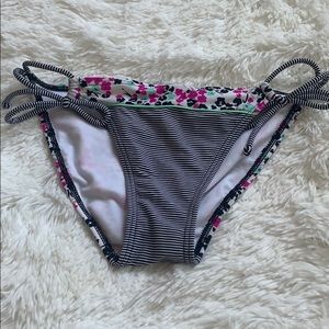 Wet Seal bikini bottom